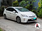 Rent a car - Toyota Prius 3rd