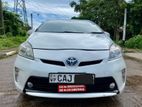 Rent A Car - Toyota Prius 3rd Gen