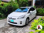 Rent a Car - Toyota Prius 3rd Gen