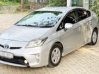 Rent A Car - Toyota Prius 3rd Gen Hybrid