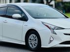 Rent a Car Toyota Prius 4th
