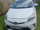 Rent a Car - Toyota Prius 4th Gen