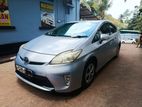 Rent A Car-Toyota Prius Car