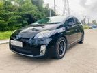 Rent A car-Toyota Prius car