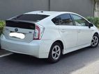 Rent A Car Toyota Prius