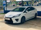 Rent a car - Toyota Prius G Sport