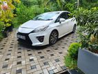 Rent a Car - Toyota Prius G Sport