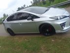 Rent a Car Toyota Prius Gs