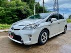 Rent a Car- Toyota Prius Hybrid