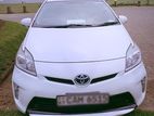 Rent A Car - Toyota Prius Hybrid