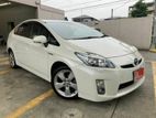 Rent A Car - Toyota Prius Hybrid