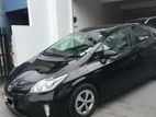 Rent a Car - Toyota Prius (Hybrid Sedan)