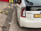 Rent a car - Toyota Prius Loaded Options