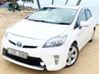 Rent A Car - Toyota Prius New Face
