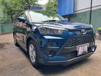 Rent a car - Toyota Raize 2025