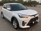 RENT A CAR TOYOTA RAIZE