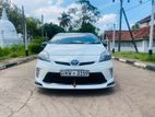 Rent a car - Toyota Vitz (Hatchback)