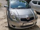 Rent a Car - Toyota Vitz SCP90 1300cc