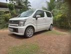 Rent a car Wagonr hybrid