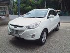 Rent A Hyundai Tucson Jeep