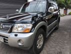 RENT A JEEP - MONTERO V6 7 SEATER