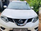 RENT A JEEP - NISSAN X TRAIL