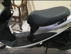 Rent a Scooter Bike Suzuki V50