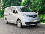 Rent a Van Nissan Nv200