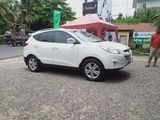 RENT / HIRE A HYUNDAI TUCSON SUV FOR YOUR NEXT SRI LANKAN TOUR