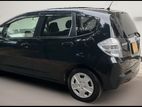 Rent Honda Fit hybrid (3months)