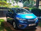 Rent Honda Fit hybrid - (500km or more = 25litres of petrol )