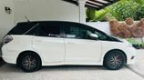 Rent Honda fit hybrid