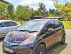 Rent Honda fit hybrid