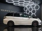 Rent Honda Fit shuttle hybrid - free airport delivery