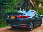 Rent Honda Grace Sedan Hybrid