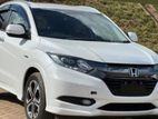 Rent Honda vezel Hybrid suv