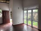 Rent House in Baththramulla