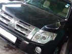 Rent - Mitsubishi Montero Jeep