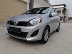 Rent toyota Vitz