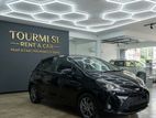 RENT TOYOTA VITZ