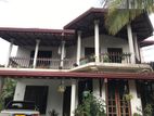 Rent Upstairs House at Kiribathkumbura
