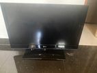 LG 32” LED Tv