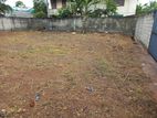 Residence Land for Sale in Dehiwla