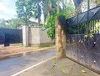 Residential Land for Sale Closer to Athurugiriya Town ( Id : At186 )