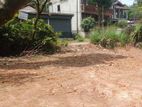 Residential Land for Sale in Galwala Junction Ragama.