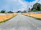 Residential Plots for Sale in Athurugiriya Town