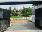 Residential plots for sale in Athurugiriya town