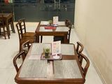 Restaurant Tables & Chairs