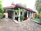 Retired Planters House for Sale in Kahathuduwa.