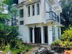 (RH507) 4BR Three Storey House for Sale in Panadura – Kiriberiya